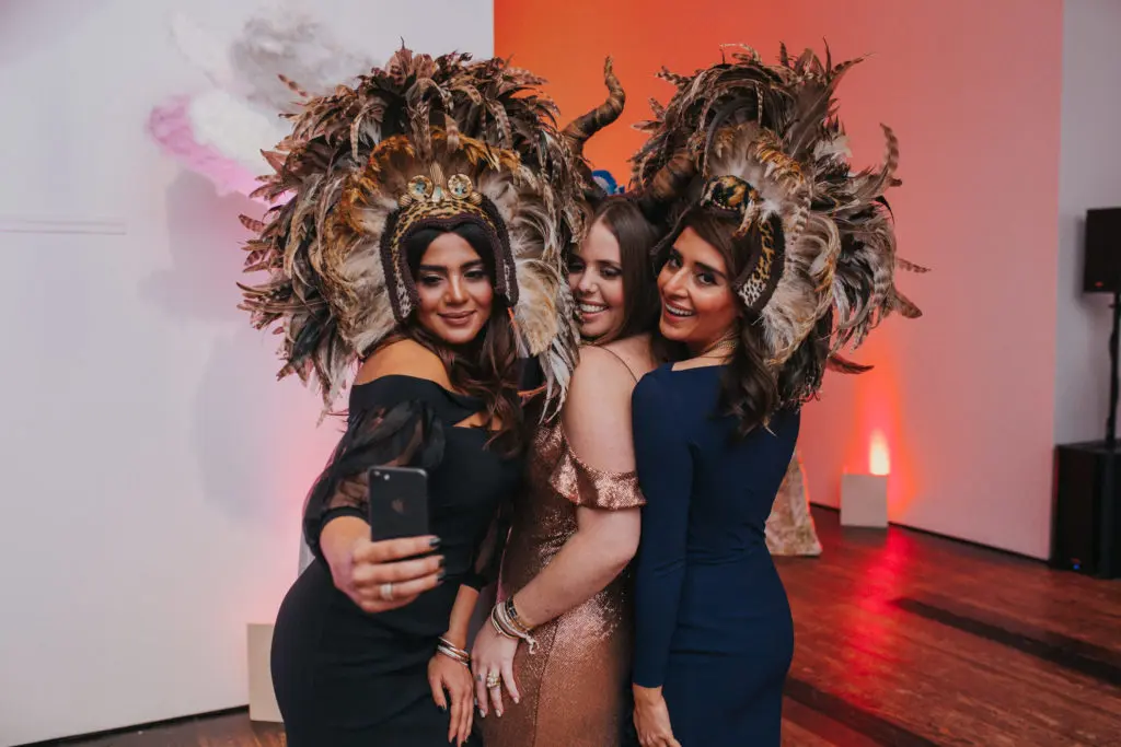 Sarah Jawda, Gillian Sarofim, Saba Jawda
