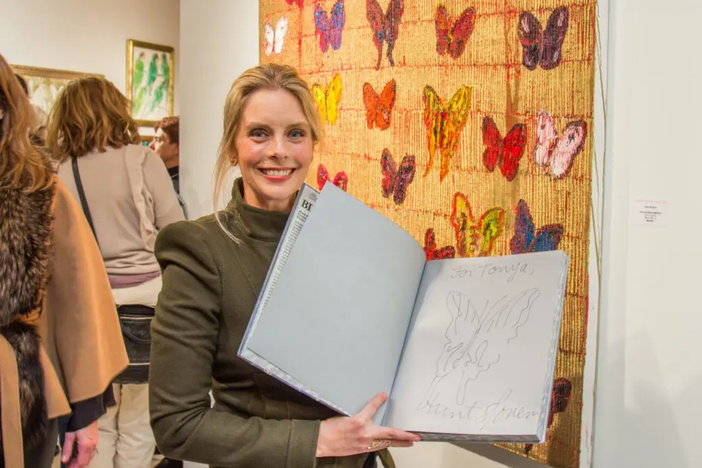 Hunt Slonem Opening and Book Signing at Laura Rathe Fine Art