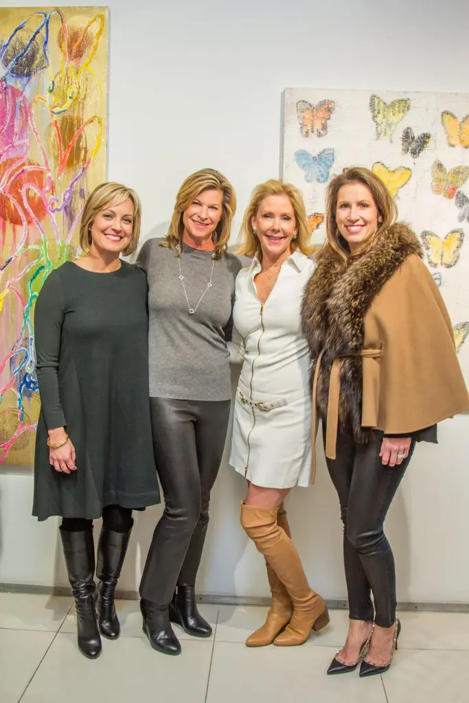 Hunt Slonem Opening and Book Signing at Laura Rathe Fine Art