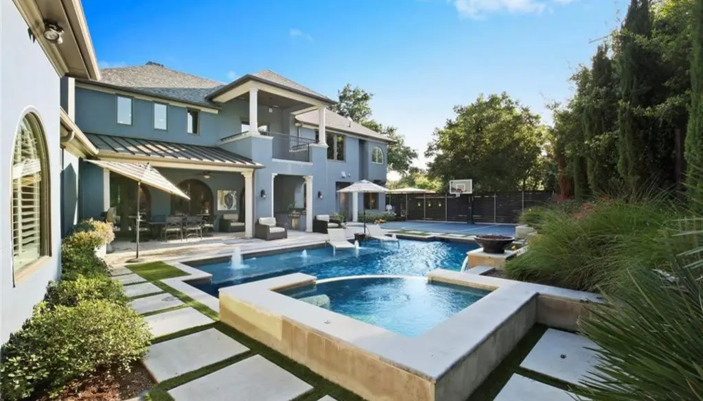 5122 Horseshoe Trail boasts a pool — and plenty of other perks too.