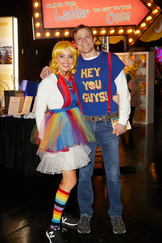 Caroline and Chris Settle 