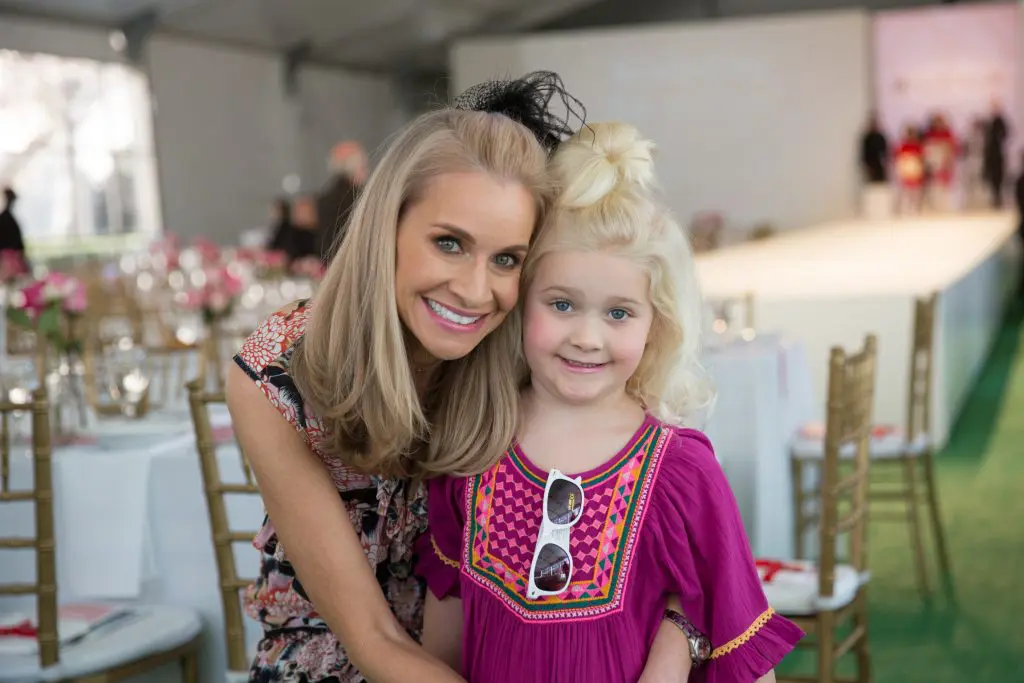 Maggie and Caroline Kipp