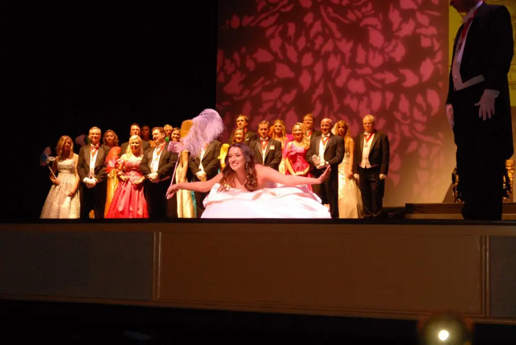 24 Beautiful Duchesses, a Jaunty King and a Sellout Crowd Make For a Rollicking Galveston Night: When the Knights Come Out to Party