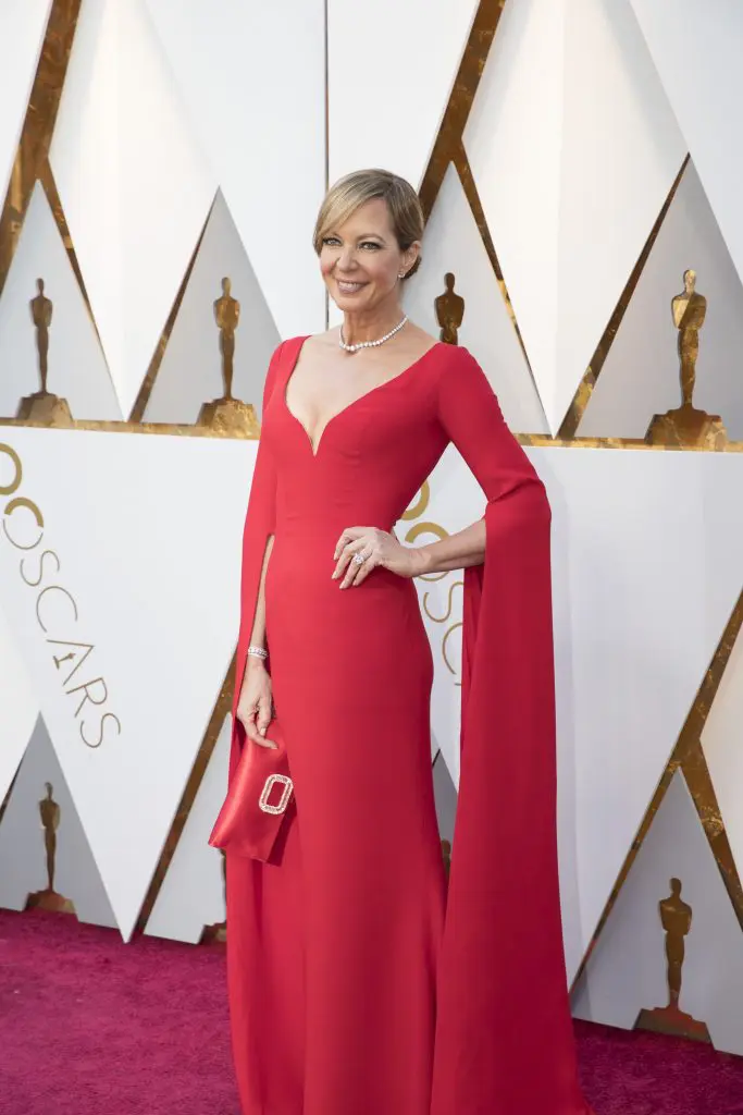 Allison Janney at 2018 Oscars in Reem Acra gown.