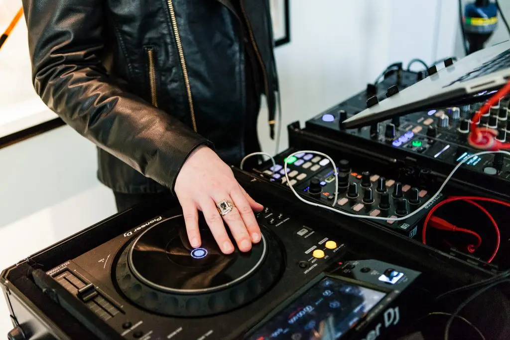 Robert Hallam hosted a soiree to celebrate the Prada event. 