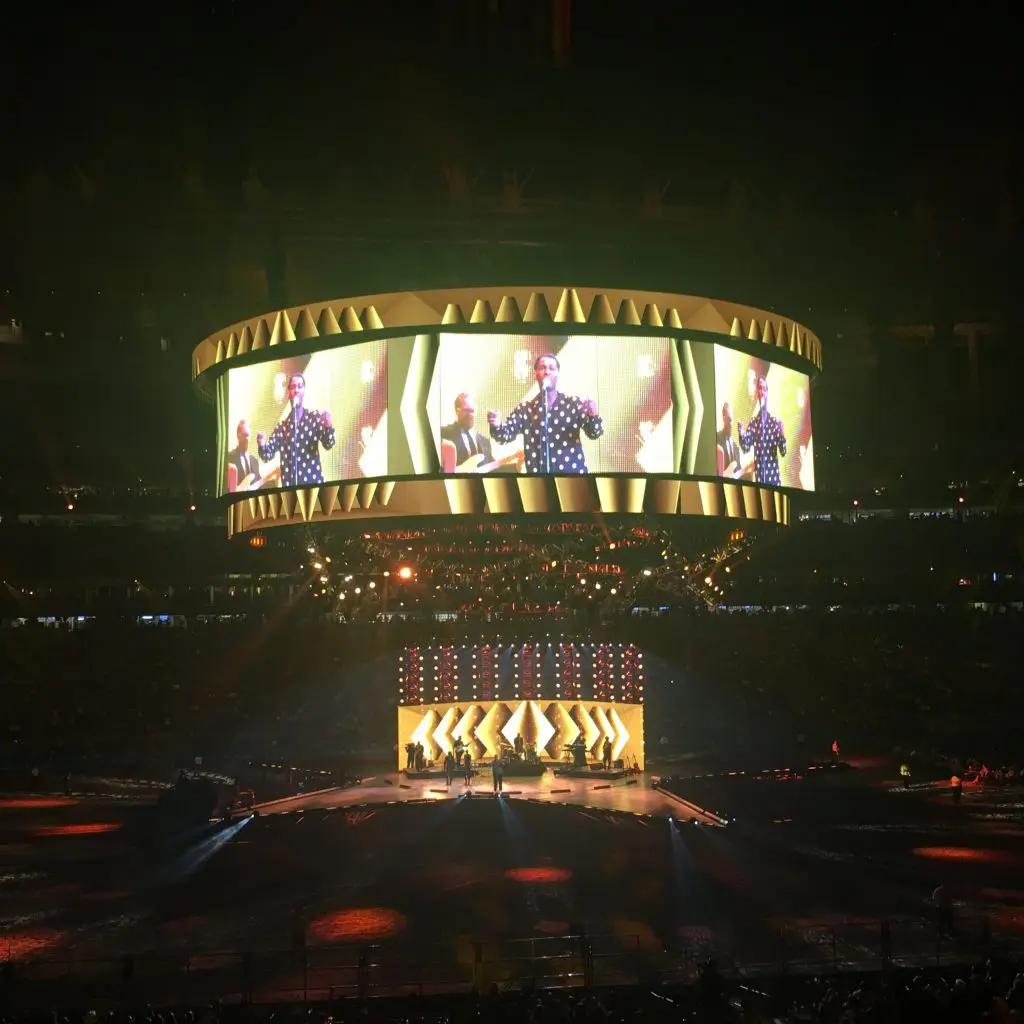 Leon Bridges visited Houston this time last year during the Super Bowl. 