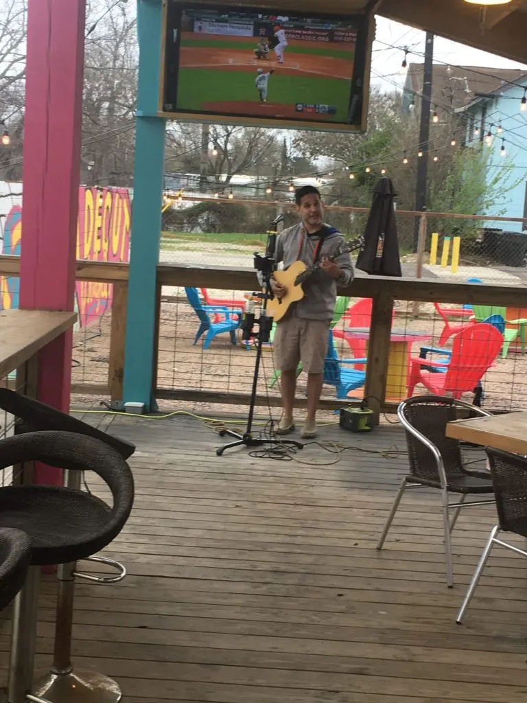 Musician Gabriel Montoya plays smooth acoustic covers. 