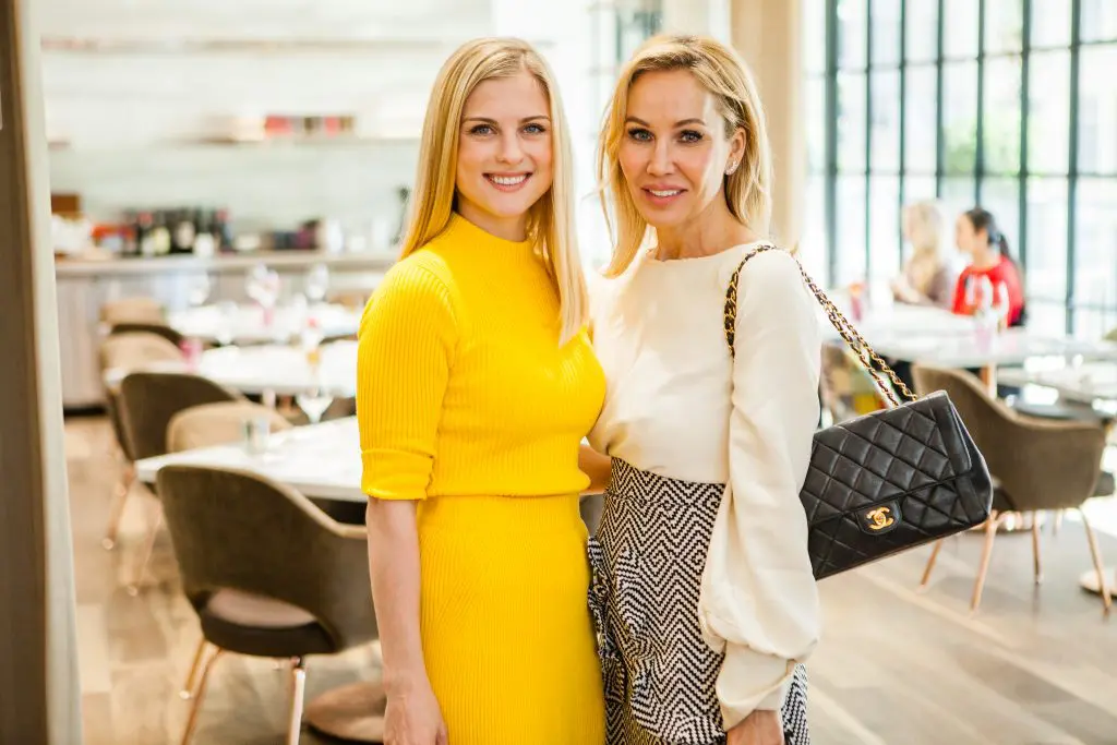 Olya Sinitsyna, Brooke Davenport