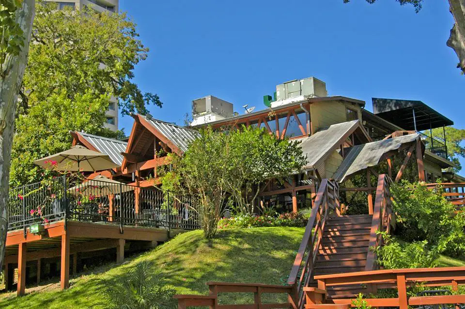 Patio Brenner's on the bayou