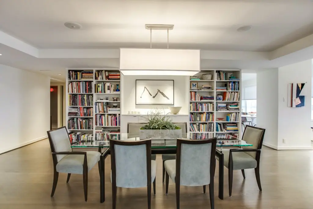 3525 Turtle Creek residence