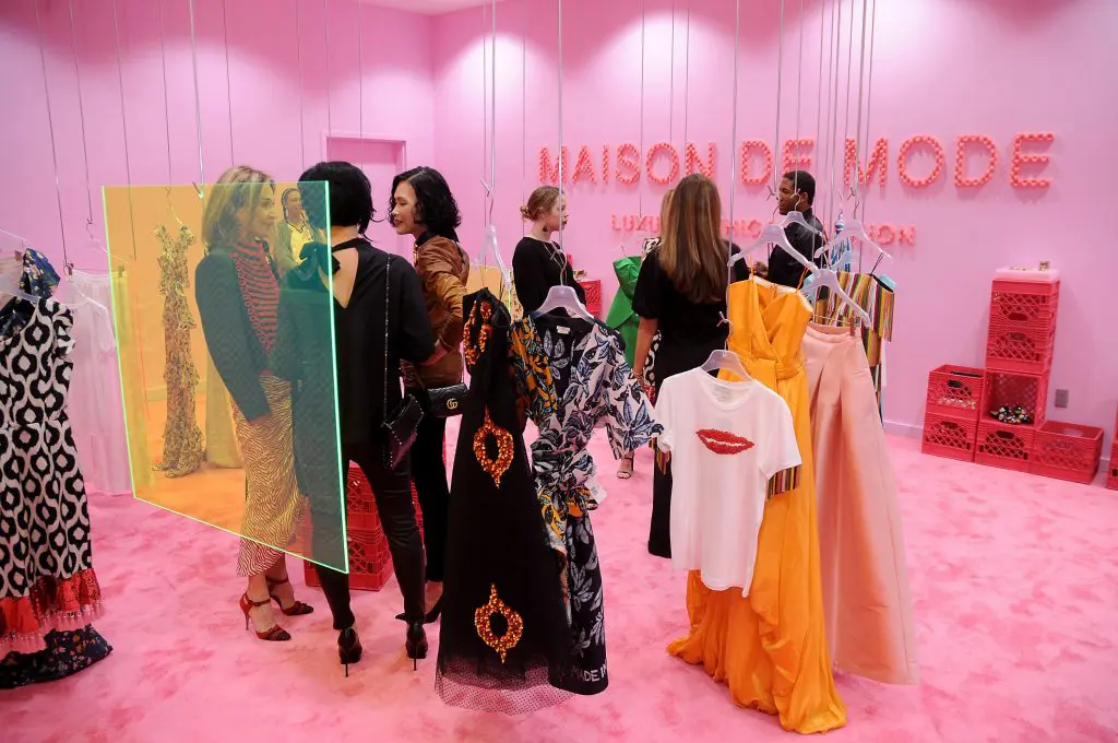 Maison-de-Mode pop-up shop in the Houston Galleria