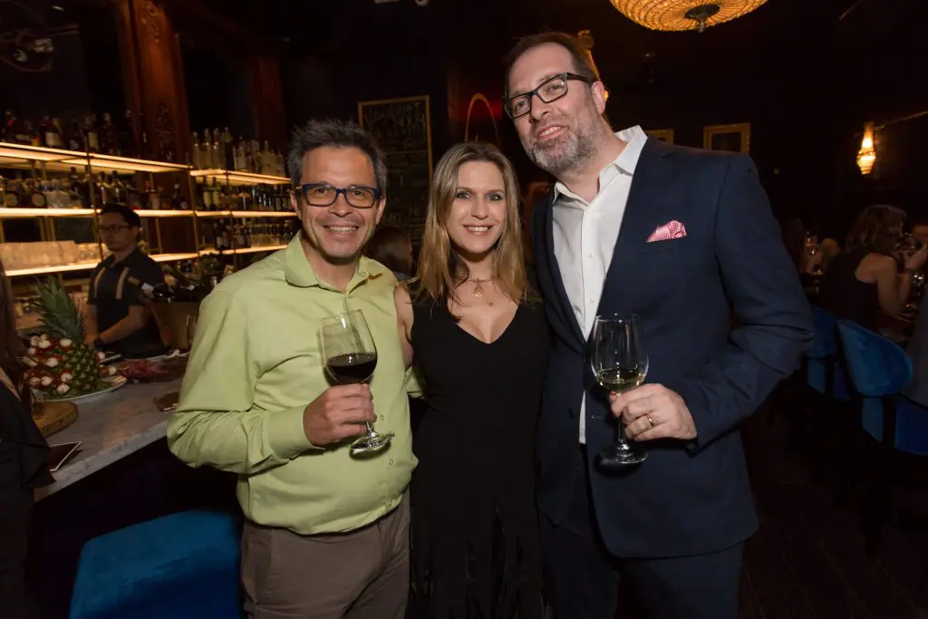 Bar Victor Grand Opening
