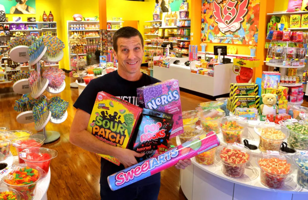 IT'SUGAR and its founder Jeff Rubin believe in really big candy. Really big.
