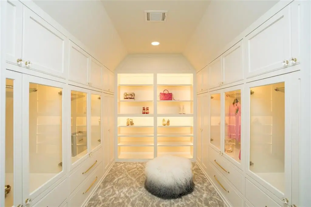This Old River Oaks Style Mansion Wows With a Carrie Bradshaw Closet: $7.9 Million Modern Marvel Fits Right Into the Neighborhood