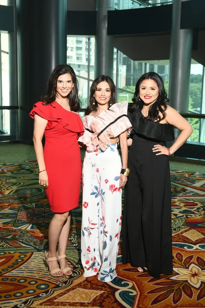 Gloria Luna Bounds, Michele Leal Farah and Daisy Mendoza photo by Daniel Ortiz