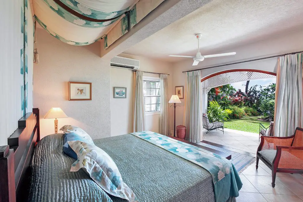 La Paloma's arched ceilings allow for stunning views of Barbados. 