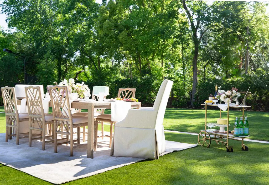 Don't be afraid to bring indoor furniture outside to create an intimate vibe.