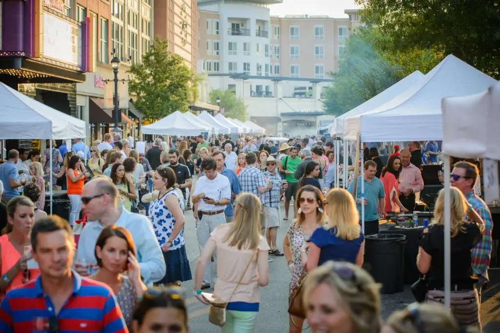 Gourmet DJ Headlines Woodlands Wine & Food Week After Surviving Gordon Ramsay’s Pressure Cooker: Your Cheat Sheet to the Grand Foodie Party