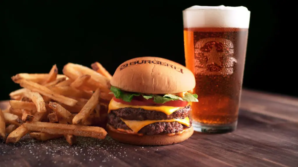Fancy, New-Age Burger Chain Brings Its Eco-Friendly Ways and Top Meats to Dallas: Brace Yourself for the CEO Burger