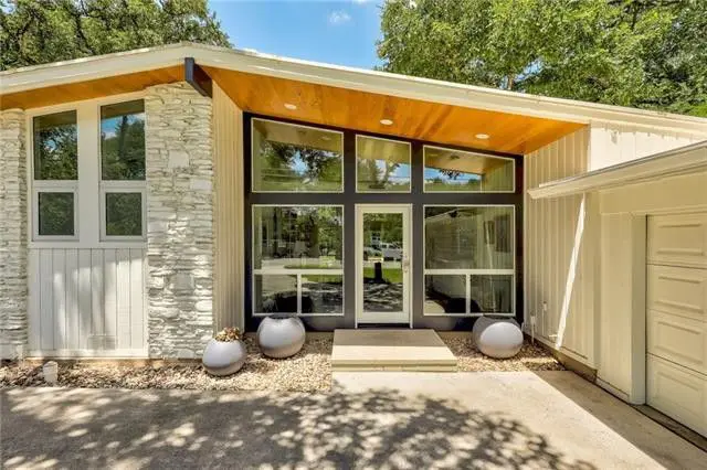 A.D. Stenger designed more than 100 Austin houses, including 416 Ridgewood.