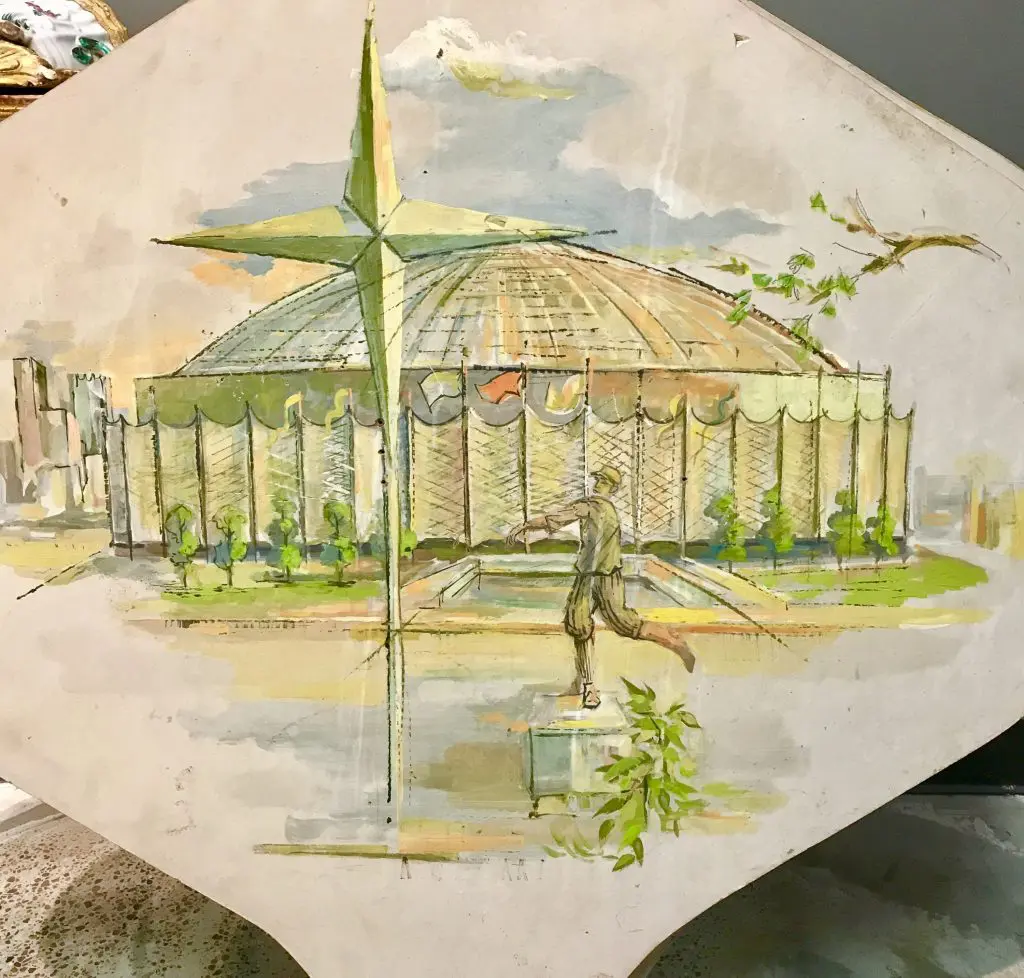 Astrodome devotees should take note of this charming scene from the Mickey Rosmarin estate. 