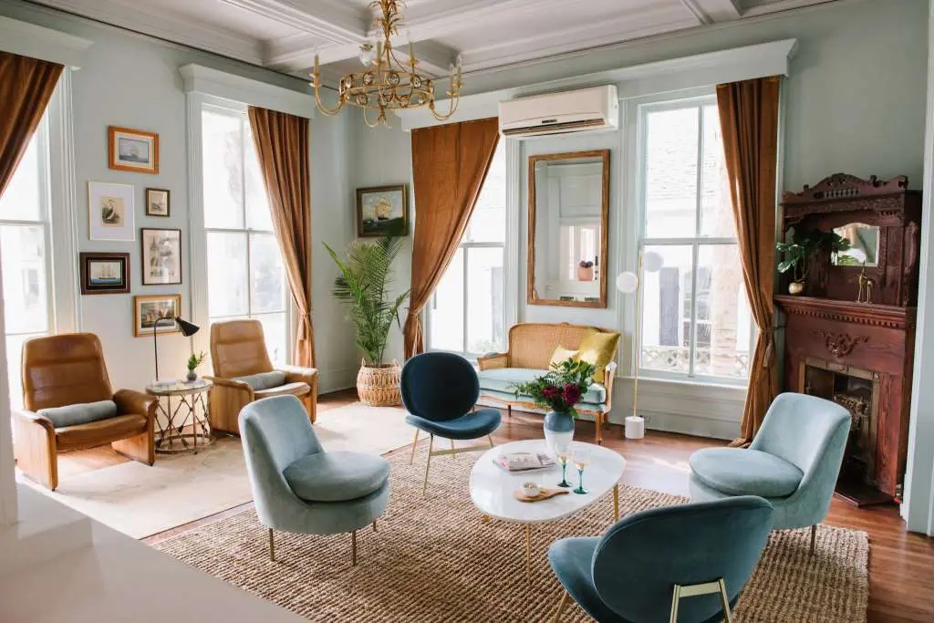 Eddings wanted the parlor to be a calming place to chat and have a cup of coffee. 