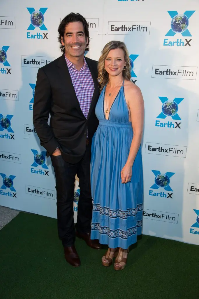 Carter Oosterhouse & Amy Smart