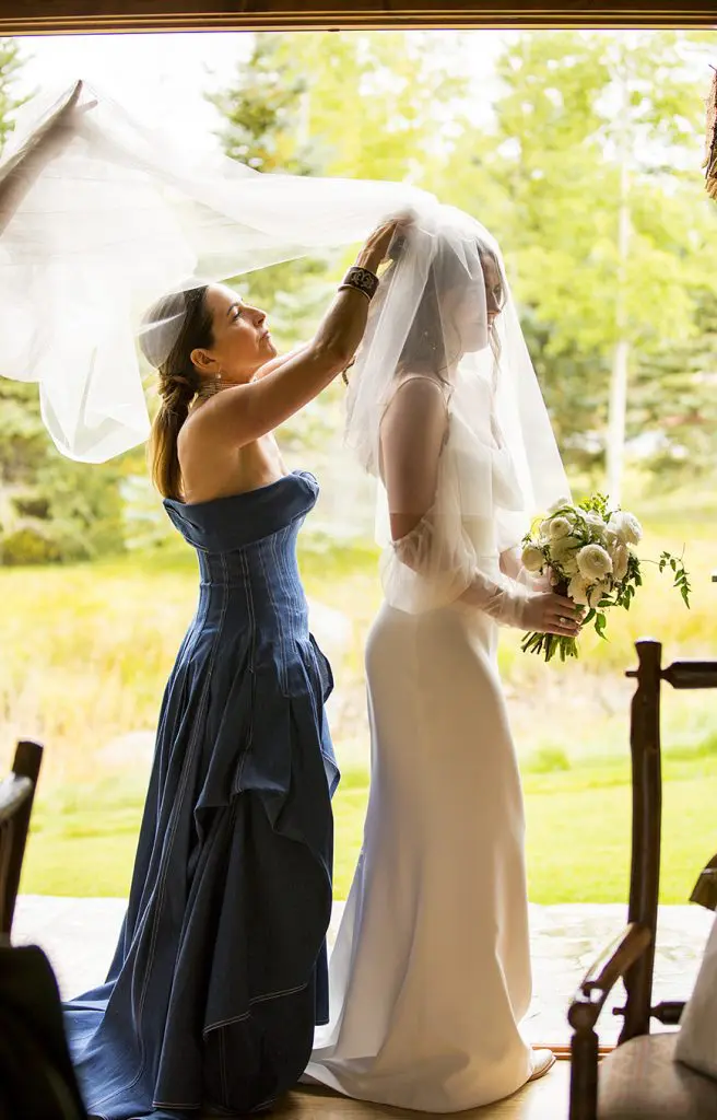 Sloan Childress/William Cummins wedding in Jackson Hole, Wyo. (Photo by Florence McCall Photography)