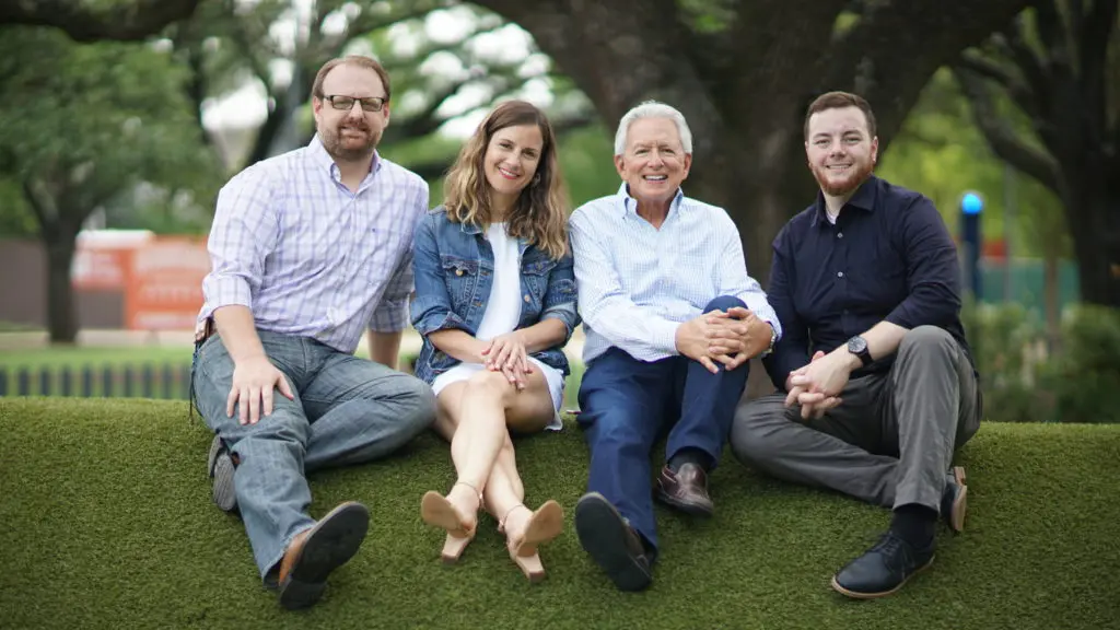 Houston Entrepreneurs Become the Tech Kings of Pop-Up Shops: Store Matchmaking Catches On