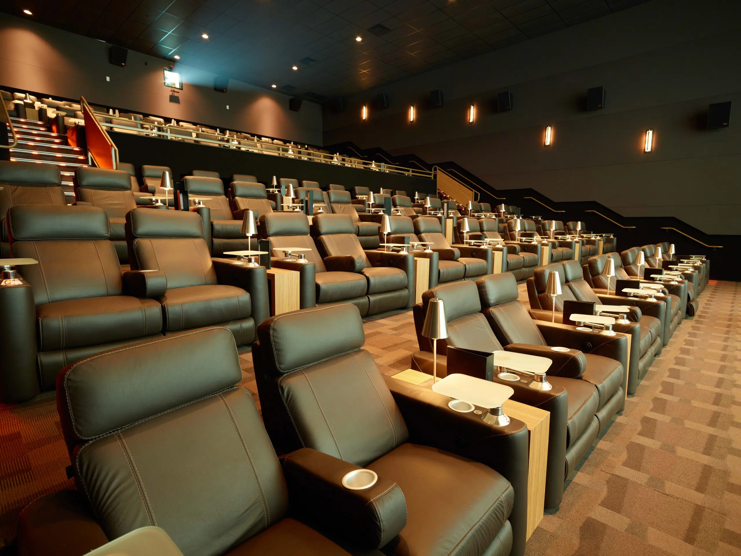 Cinépolis is the newest luxury movie theater experience in Dallas. 