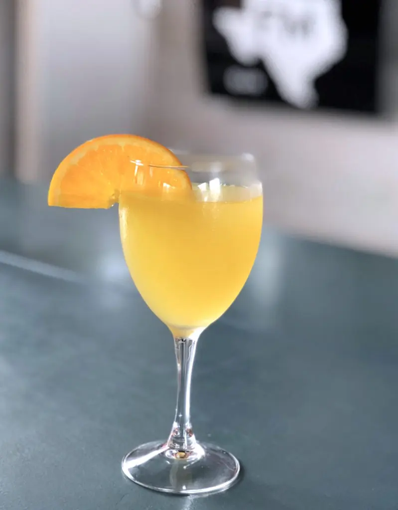 At FM Kitchen, brunch is all about FM 1495. 