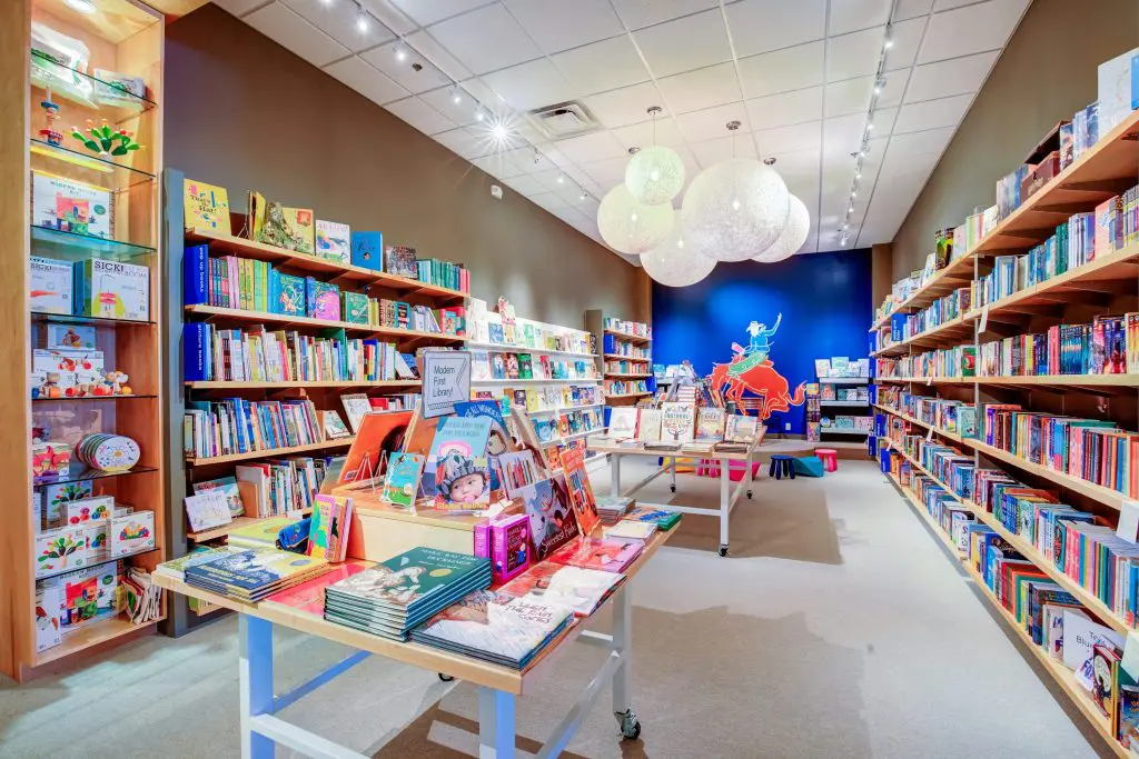Children's section in Interabang Books (Photo by Joe Torma)