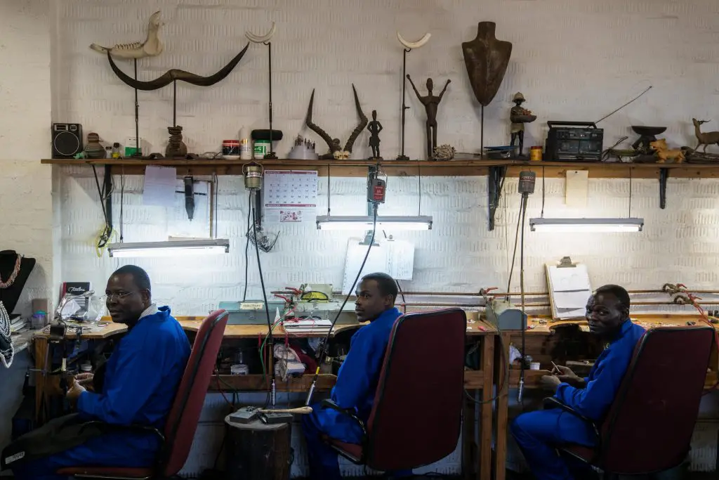 Kanju artisans at work