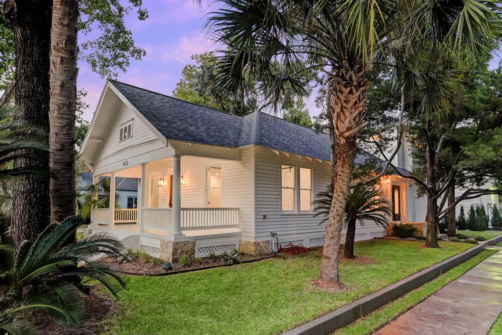 Historic Houston Bungalow Hits the Market with a $949,000 Price Tag — and Plenty of Surprises: This Protected Landmark Brings a Wealth of Modern Amenities