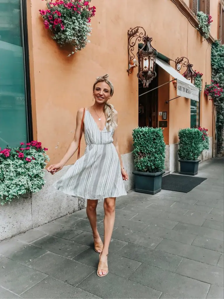 Fashion blogger Dani Austin