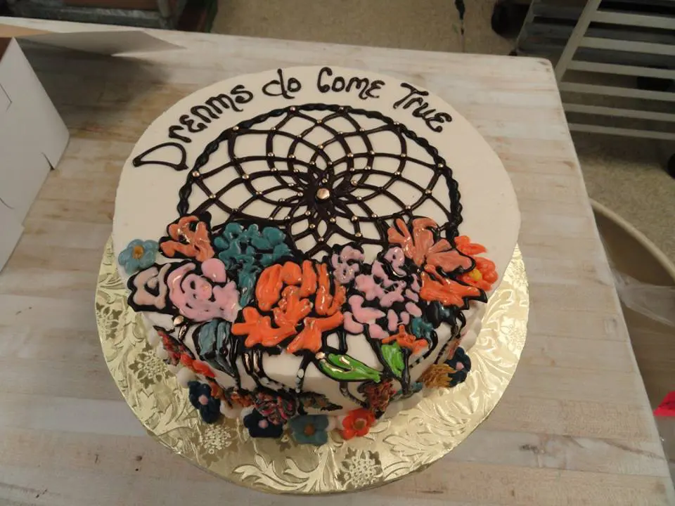 Dacapo's was known for its cakes. 