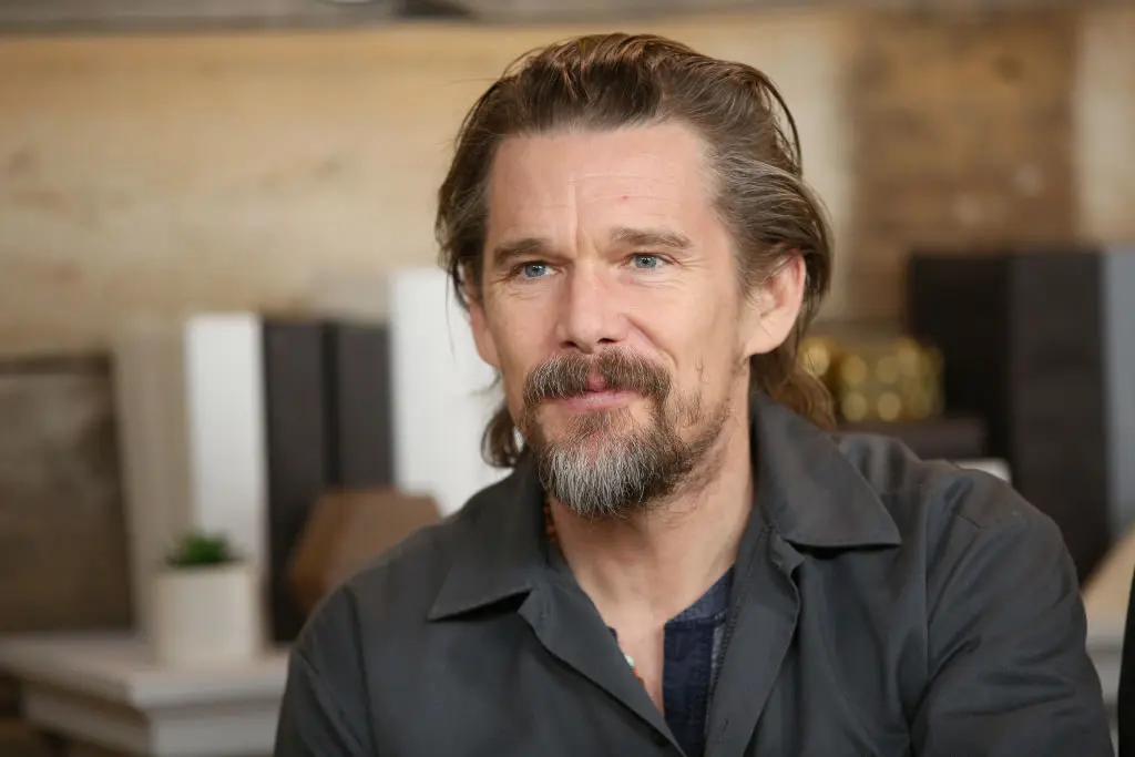Ethan Hawke Sticks Up For Texas, Reps Beto and Turns a Dead Country Singer Into a Legend: Hanging With a Movie Star in Houston Who Just Wants to go to an Astros Game