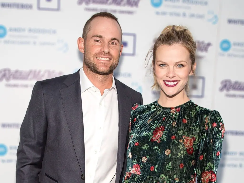 Andy Roddick and Brooklyn Decker live in Austin with their two kids. 