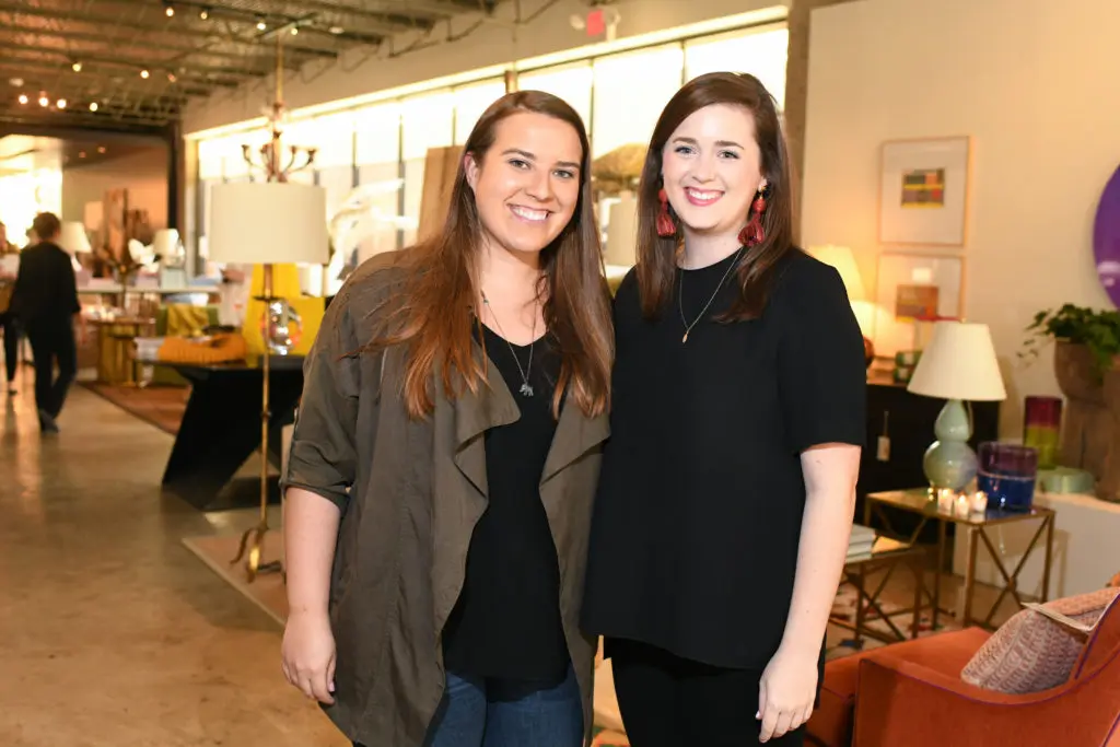 Lainey Thorne, Emmy Davis