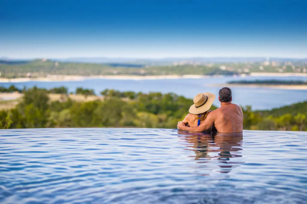 Lake Peninsula is a rare retreat in the heart of Austin's most desirable neighborhood.