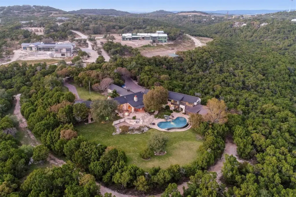Andy Roddick and Brooklyn Decker have put their Austin estate on the market. (All photos courtesy of Kuper Sothebys International Realty)