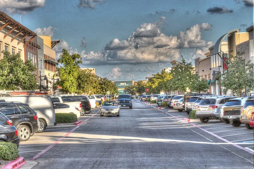 Hill Country Galleria remains one of the greater Austin area's most important shopping destinations.