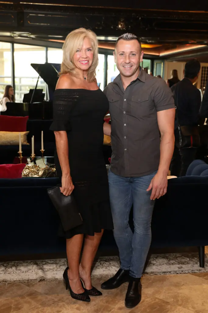 Carmina Zamorano party for Neil Hamil at her Bayou Bend Towers penthouse, Carnan Propterties