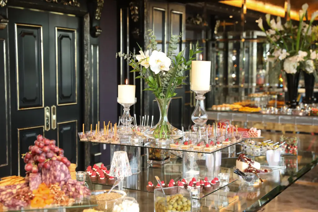 Carmina Zamorano party for Neil Hamil at her Bayou Bend Towers penthouse, Carnan Propterties