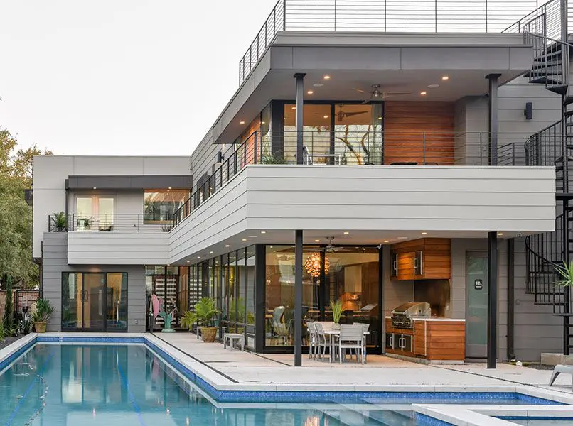 The modern masterpiece at 2212 Colquitt exemplifies the homes on the Modern Home Tour with its bright, open spaces and clean lines. 