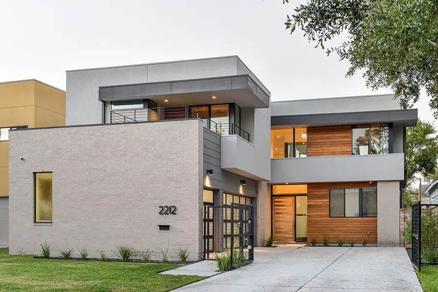 The house at 2212 Colquitt is sprawling at 3,500 square feet. 