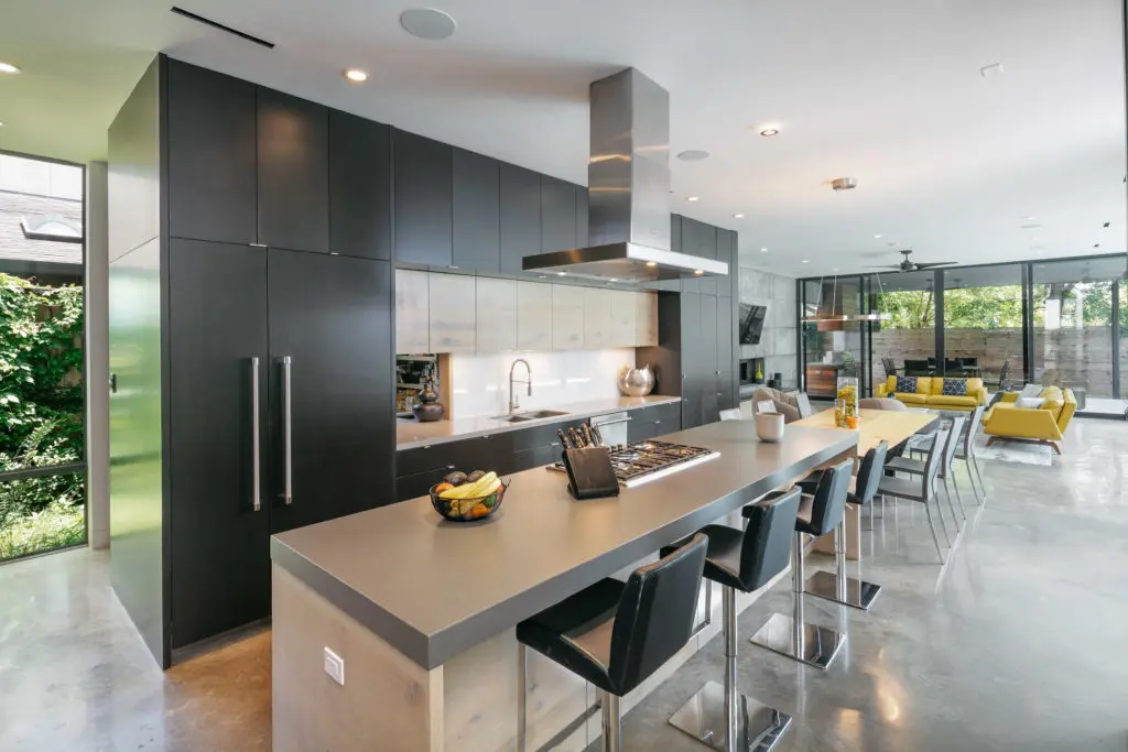 2923 Drexel, studioMET