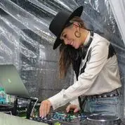 DJ Lucy Wrubel