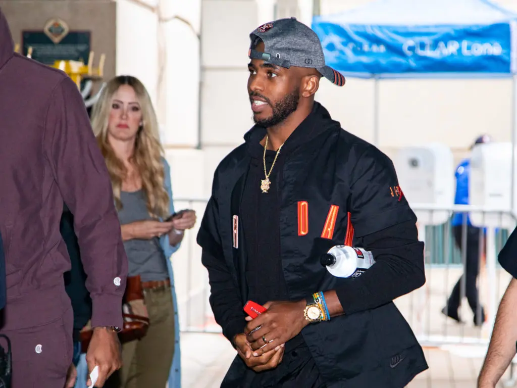 Chris Paul knows how to carry himself like a star. The backwards Astros cap is a pro touch. (Photo by F. Carter Smith.)
