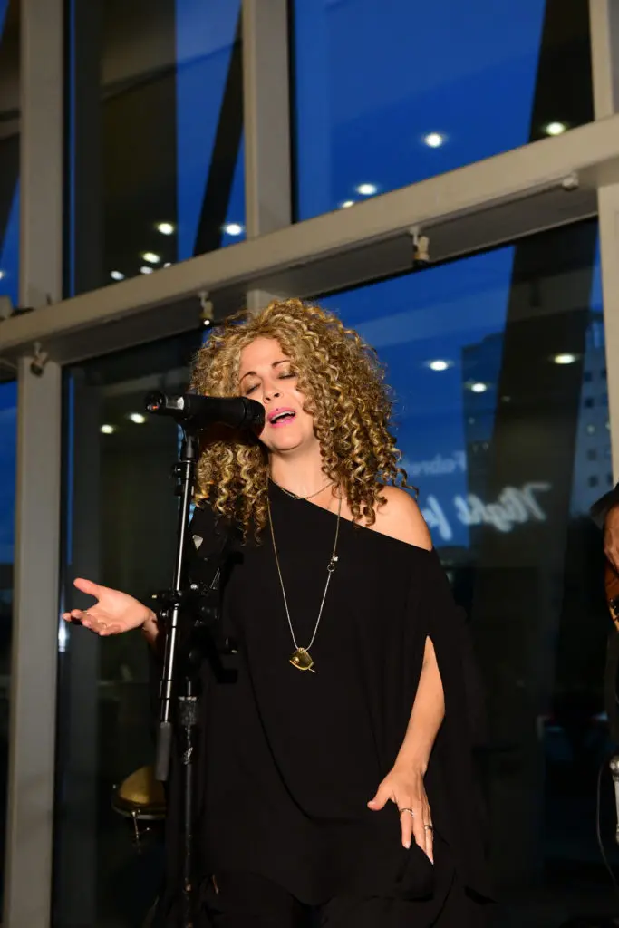 Night for Ninos at the Hobby Center